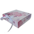 Подарочная коробка с лентой «Самой нежной»